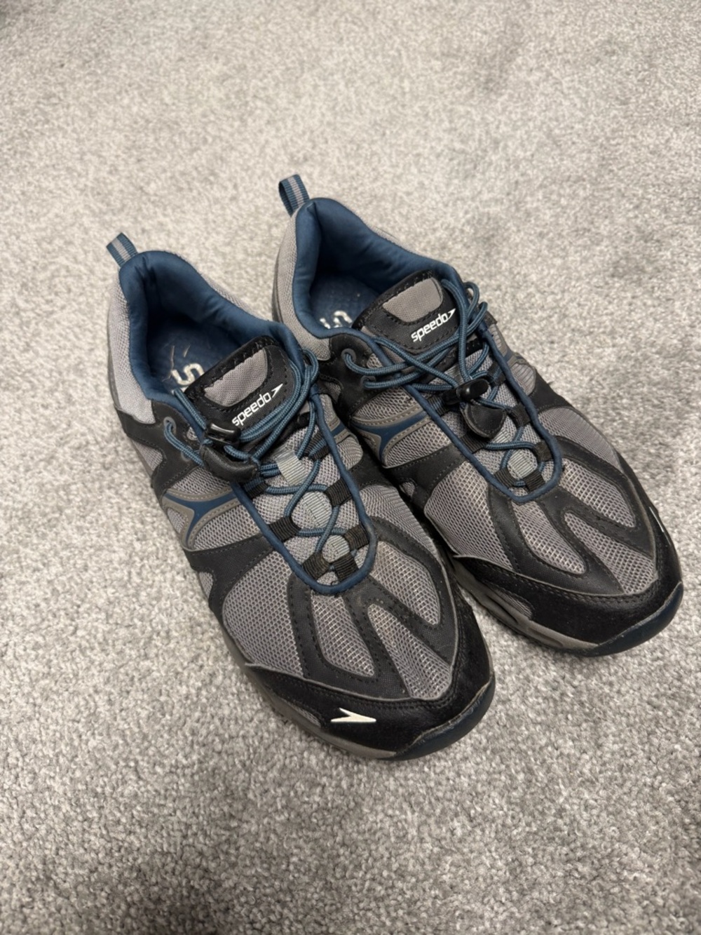 Speedo Men’s Gray and Black Water Shoes with Navy Accents